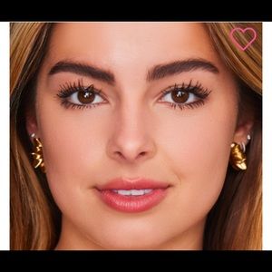 Addison Rae Item Lash Snack Mascara